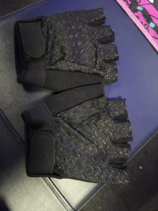Guantes sin dedos esqueleto gym bici
