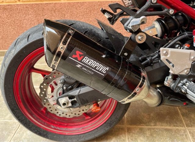 Escape Akrapovic Z900