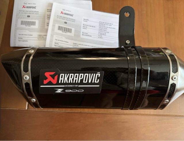 Escape Akrapovic Z900