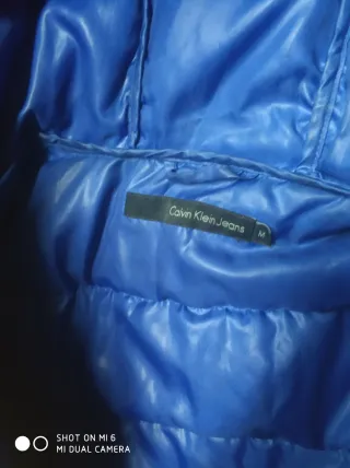 Chubasquero mujer celeste y azul