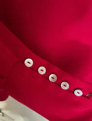 Blusa roja manga larga biombo 13 / bimani