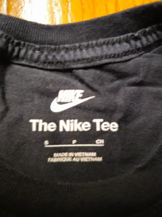 T-shirt Nike donna nera tg S/M (cod. B7)