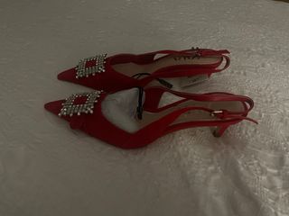 Zapatos Zara Tacon Joya Rojos
