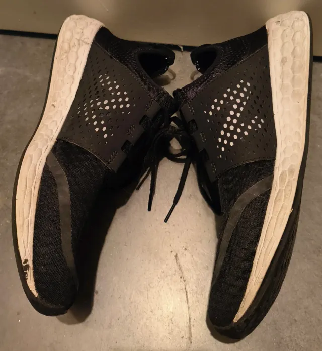 Zapatillas New Balance Hombre Negras T. 45