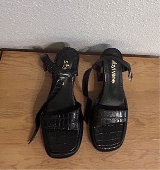 Sandalias Sibyl Vane Negras Talla 38