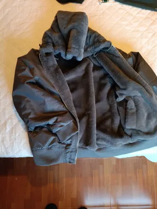 Abrigo reversible Zara gris oscuro