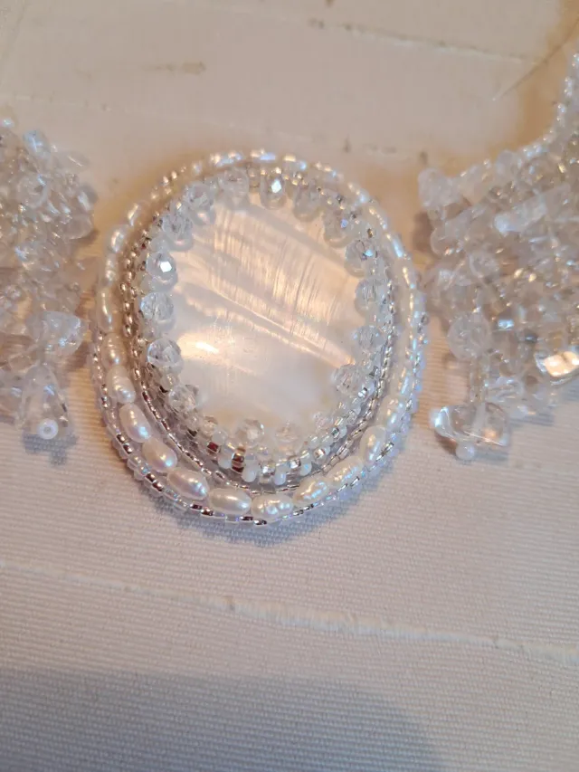 Collar de plata con colgante de nácar