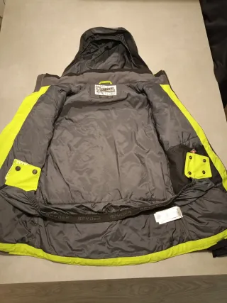 Chaqueta de esquí Spyder con pantalón Spyder negro