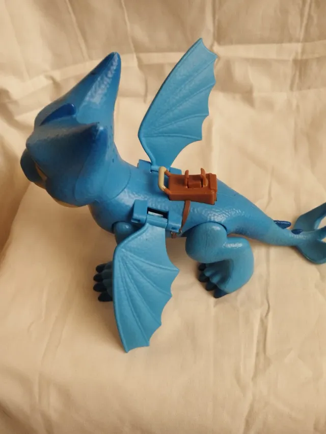 Winger interactivo - Dragons Rescue Riders