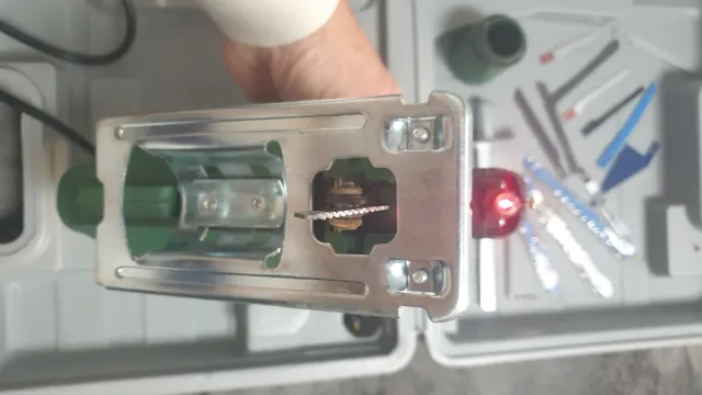 Sierra de calar con accesorios