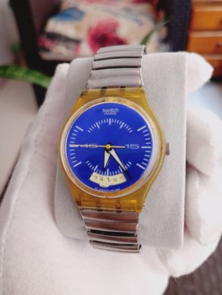 Reloj Swatch Azul y Plateado