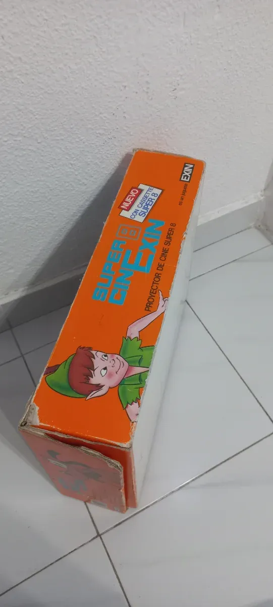 Proyector Súper 8 CINEXIN