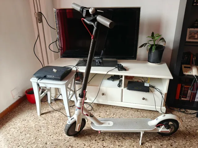 Patinete Eléctrico Xiaomi M365 Blanco Martini