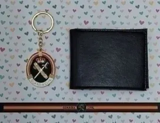 OFERTA SET LLAVERO + CARTERA + PULSERA REGALO