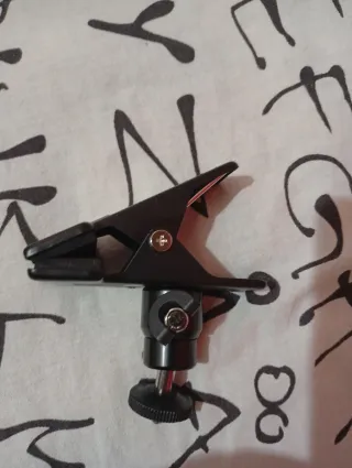 Webcam Gamer con Soporte y Audio con estuche.