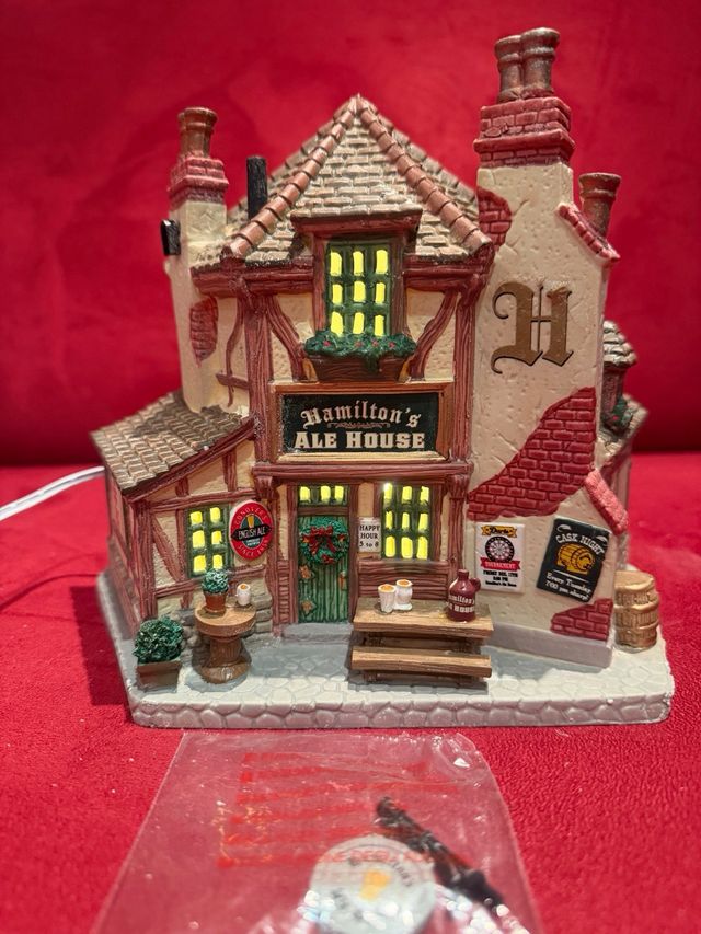 Lemax Hamilton's Ale House