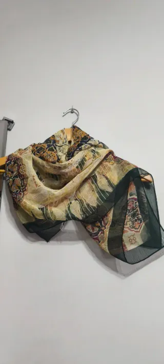 Lote 2 pañuelos estampados