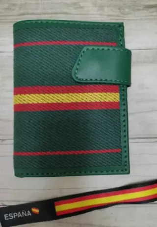 REBAJA. CARTERA CON MONEDERO PIEL+ REGALO PULSERA