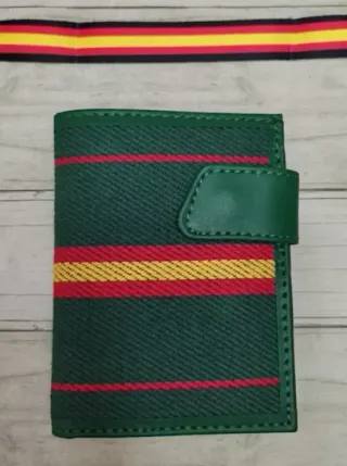 REBAJA. CARTERA CON MONEDERO PIEL+ REGALO PULSERA