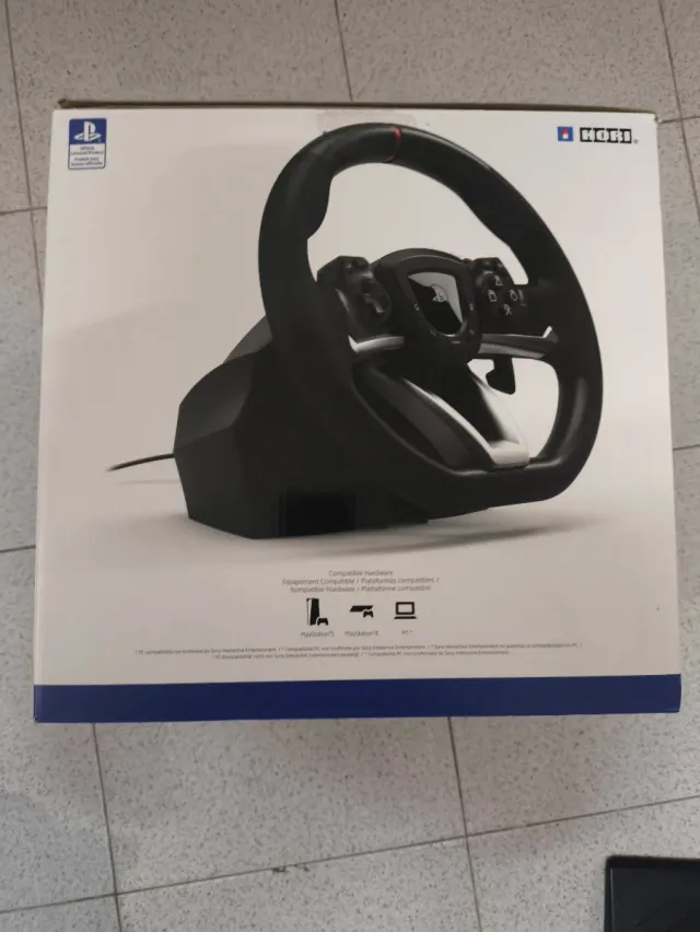 Volante HORI PS4/PS5/PC
