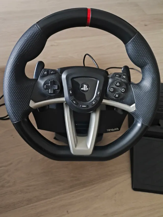 Volante HORI PS4/PS5/PC