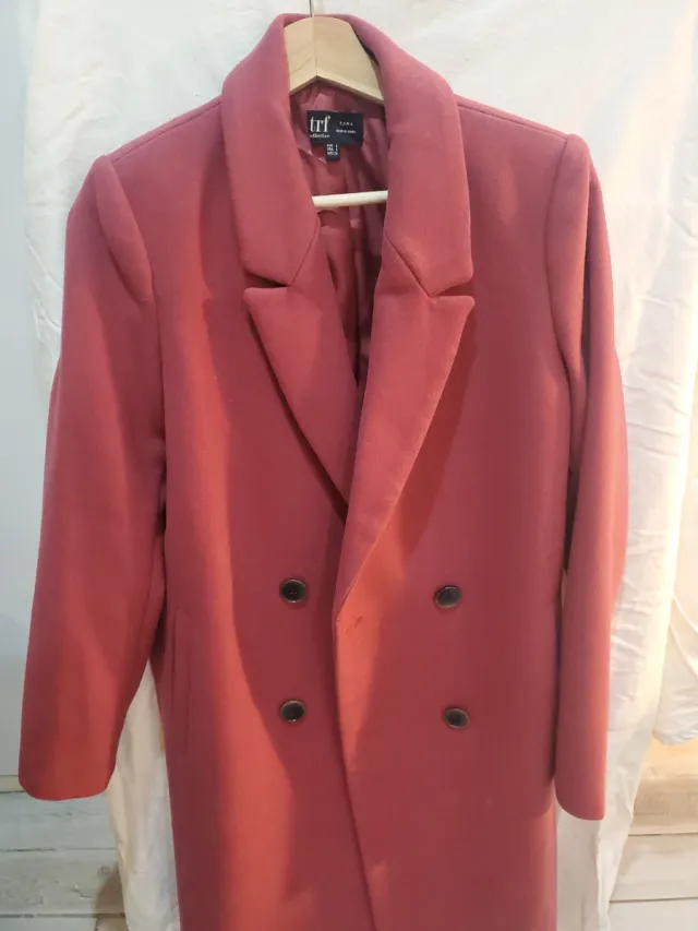 Abrigo Zara TRF rosa palo Talla S