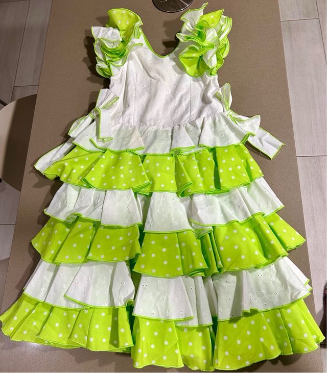 Vestido Flamenca Verde y Blanco 6/7 años