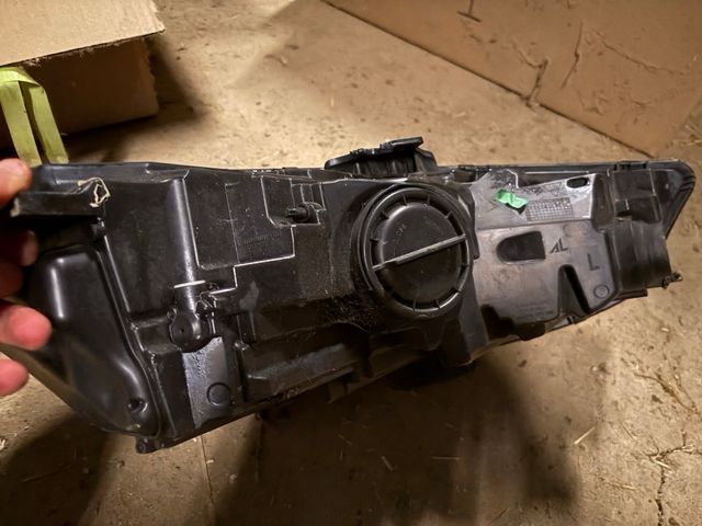 Faro LED Audi A4 B9 Izquierdo