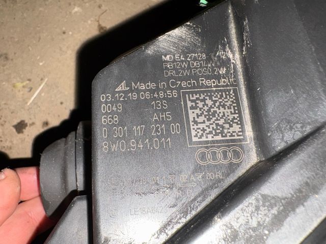 Faro LED Audi A4 B9 Izquierdo