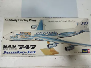 Maqueta Avión Boeing 747 Jumbo Jet Revell