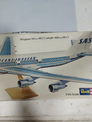 Maqueta Avión Boeing 747 Jumbo Jet Revell