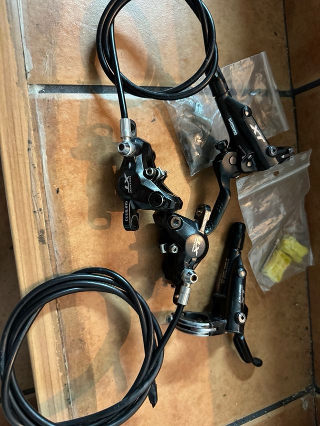 Frenos Shimano XT BR-M8000 Completos