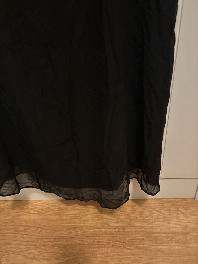 Vestido seda negro