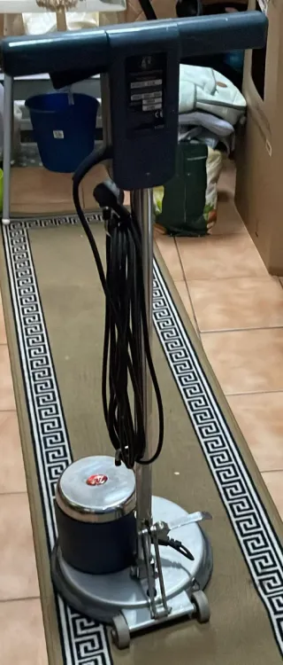 Pulidora y abrillantadora de suelo profesional Lux