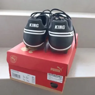 Scarpe da calcio Puma nere/argento taglia 42.5