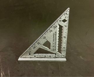 Escuadra Swanson Trim Square