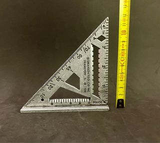 Escuadra Swanson Trim Square