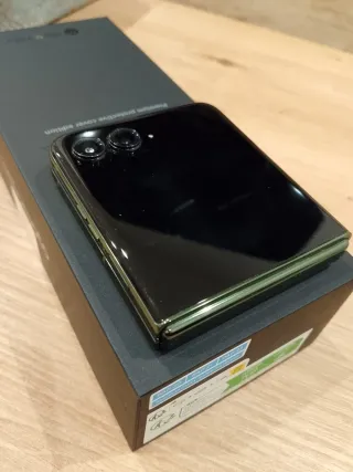 Motorola Razr 50 ultra Nero