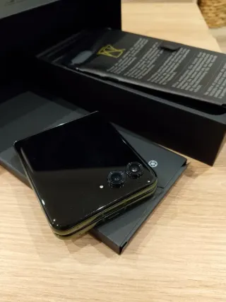 Motorola Razr 50 ultra Nero
