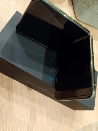 Motorola Razr 50 ultra Nero