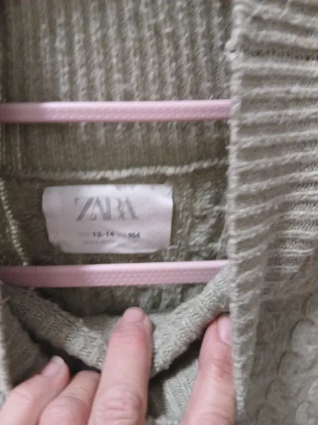 Conjunto Zara Jersey y Pantalón Tejido Verde T.13-