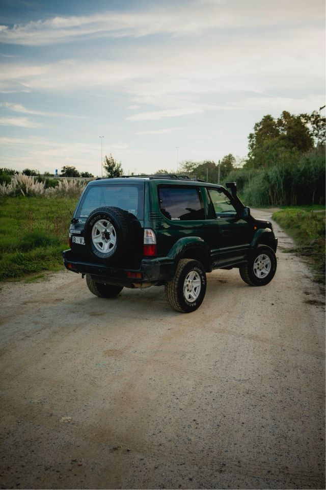 Toyota Land Cruiser 90 1998