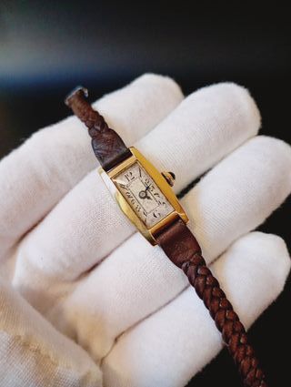 Reloj de Oro 18k Suizo Art Deco Vintage 1920