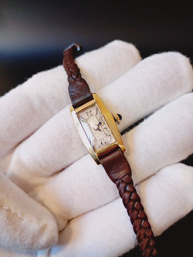 Reloj de Oro 18k Suizo Art Deco Vintage 1920