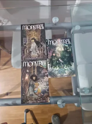 Tomos 1 al 3 de Monstress