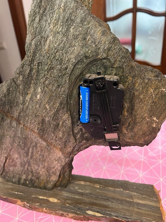 Reloj de piedra natural