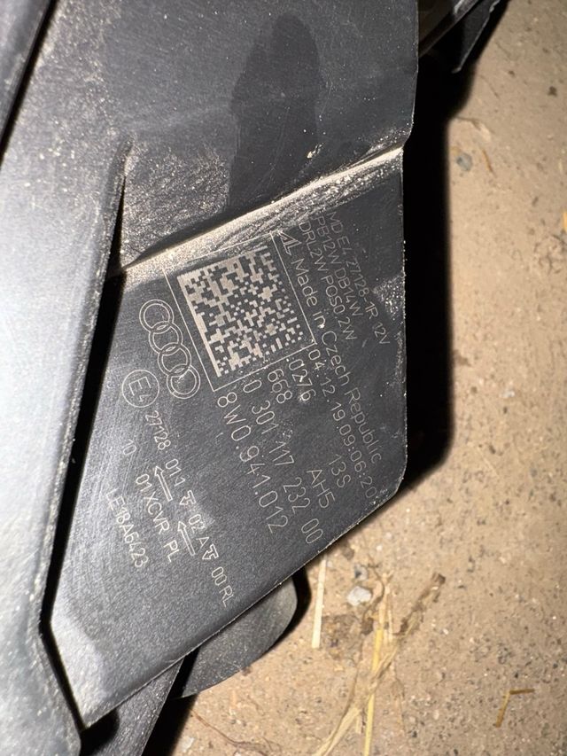 Faro LED Izquierdo Audi A4 B9