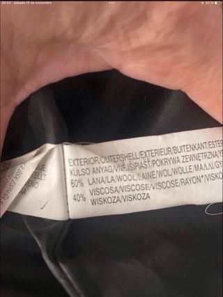 Abrigo negro tipo militar de lana de Bershka