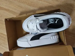 Sneakers Puma Donna Taglia 37 Nuove