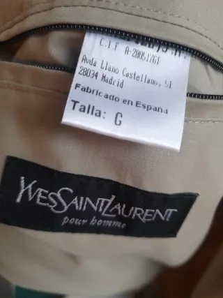 Gabardina Yves Saint Laurent Beige Hombre